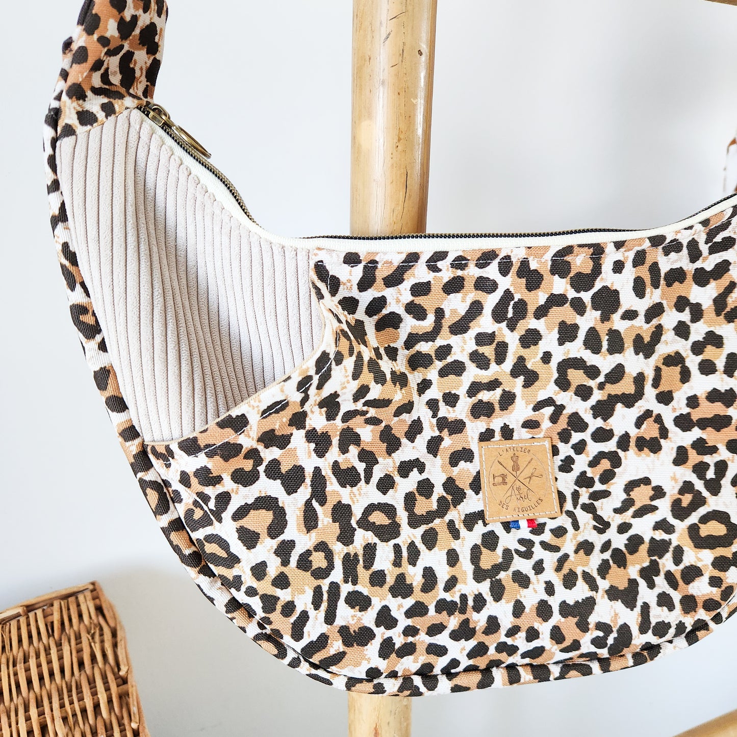 SAC DEMI LUNE M avec poche