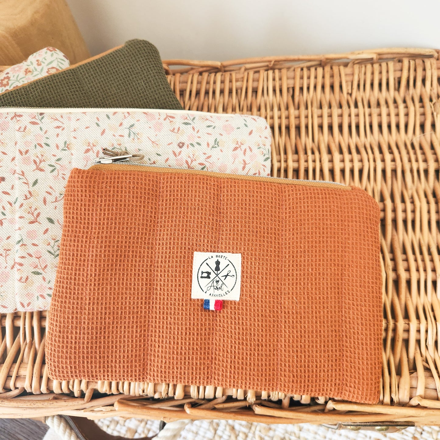 Pochette S Nid d'Abeille Rouille/ Motifs