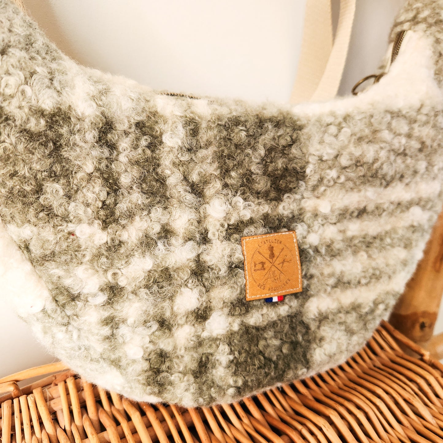 SAC DEMI LUNE S - Teddy Jacquard Kaki